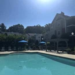 pool area showing reclining seating